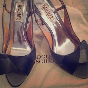 BADGLEY MISCHKA Gwynn Open-Toe Pump NEW IN BOX